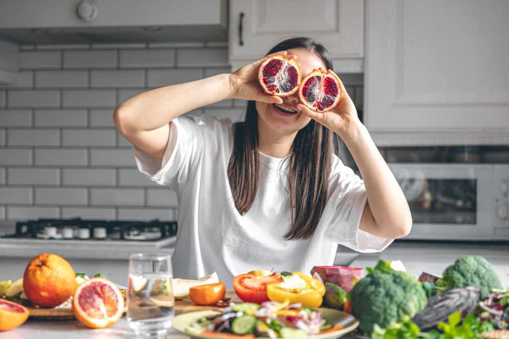 Best-Foods-That-Help-Improve-Brain-Health-Naturally